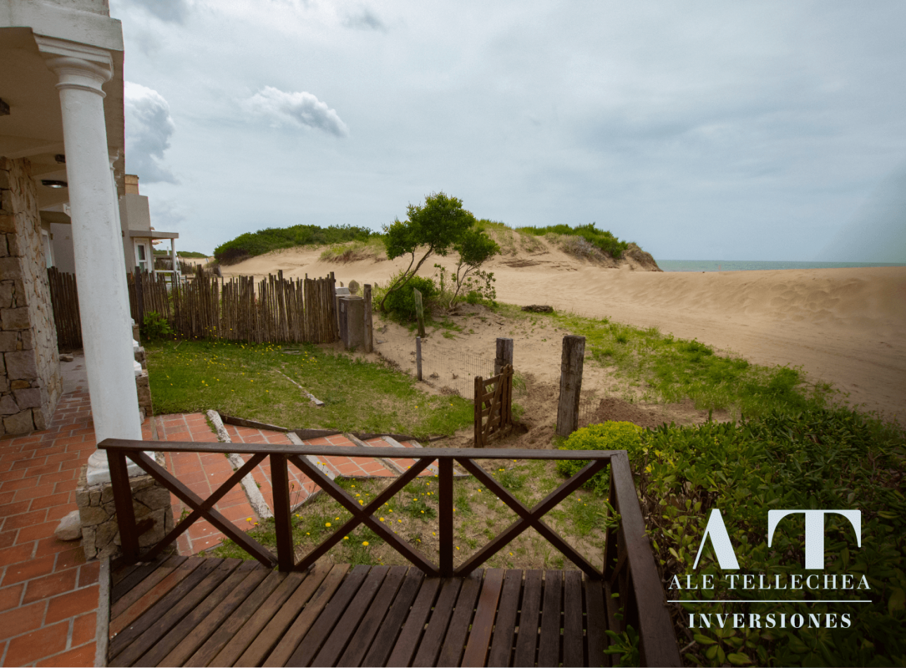 Casa frente al mar en Mar Azul - Con vistas increibles y espacio para descansar