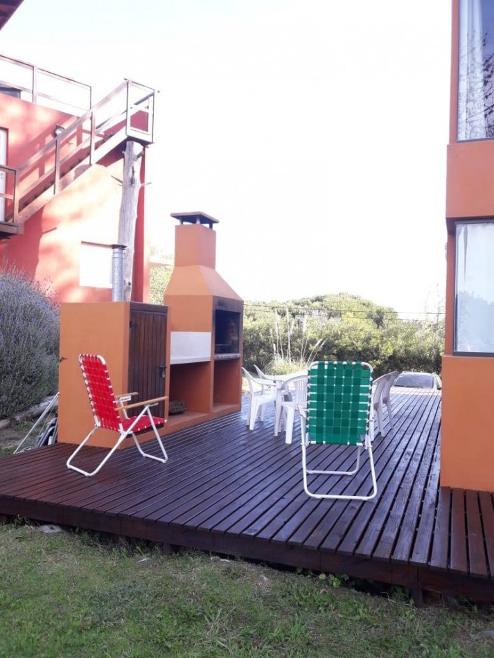 CASA EN MAR AZUL- CERCA DEL MAR -ALTO VERDE