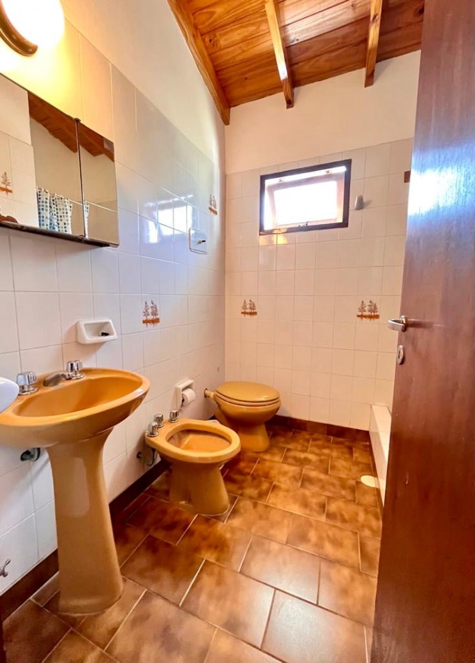 HOTEL A UNA CUADRA DEL MAR EN VILLA GESELL