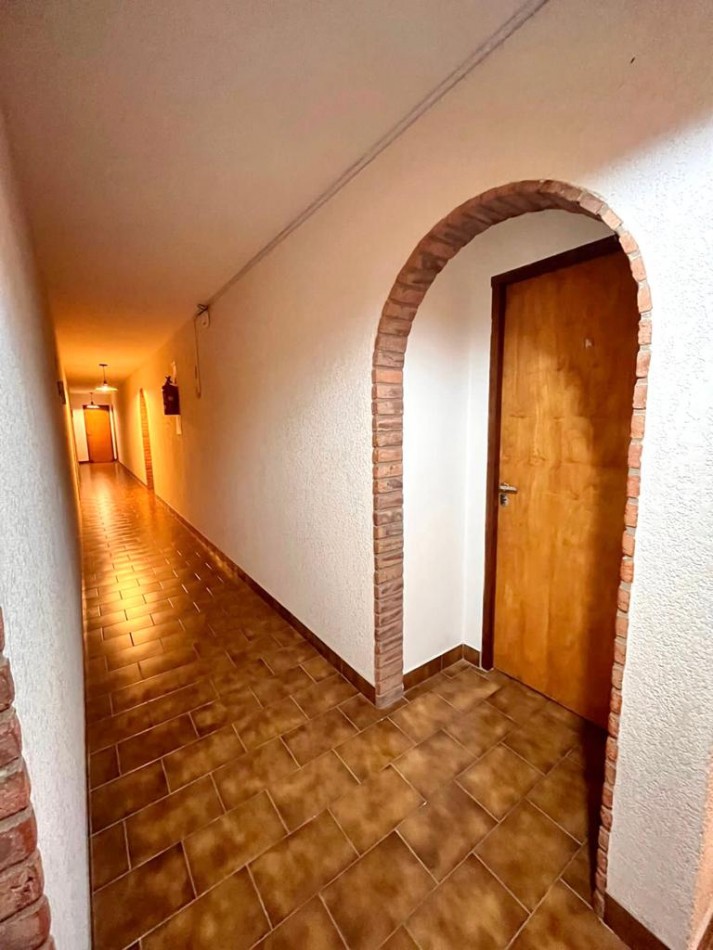 HOTEL A UNA CUADRA DEL MAR EN VILLA GESELL