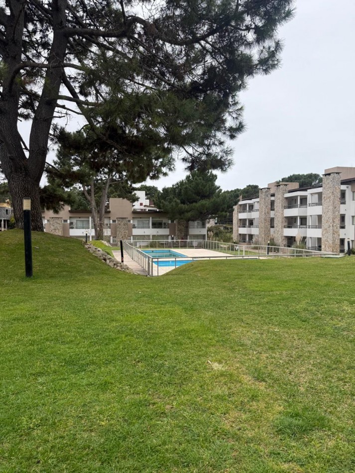 Departamento con Pileta- en Gaviotas
