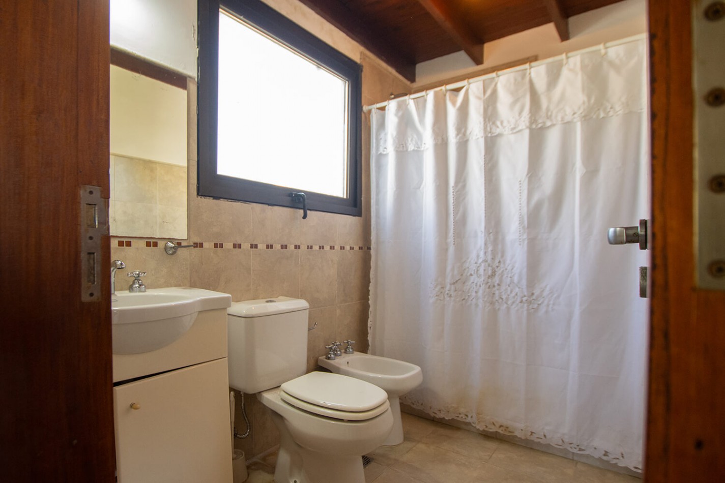 Apartamentos en Mar Azul- a solo 50  mts del Mar