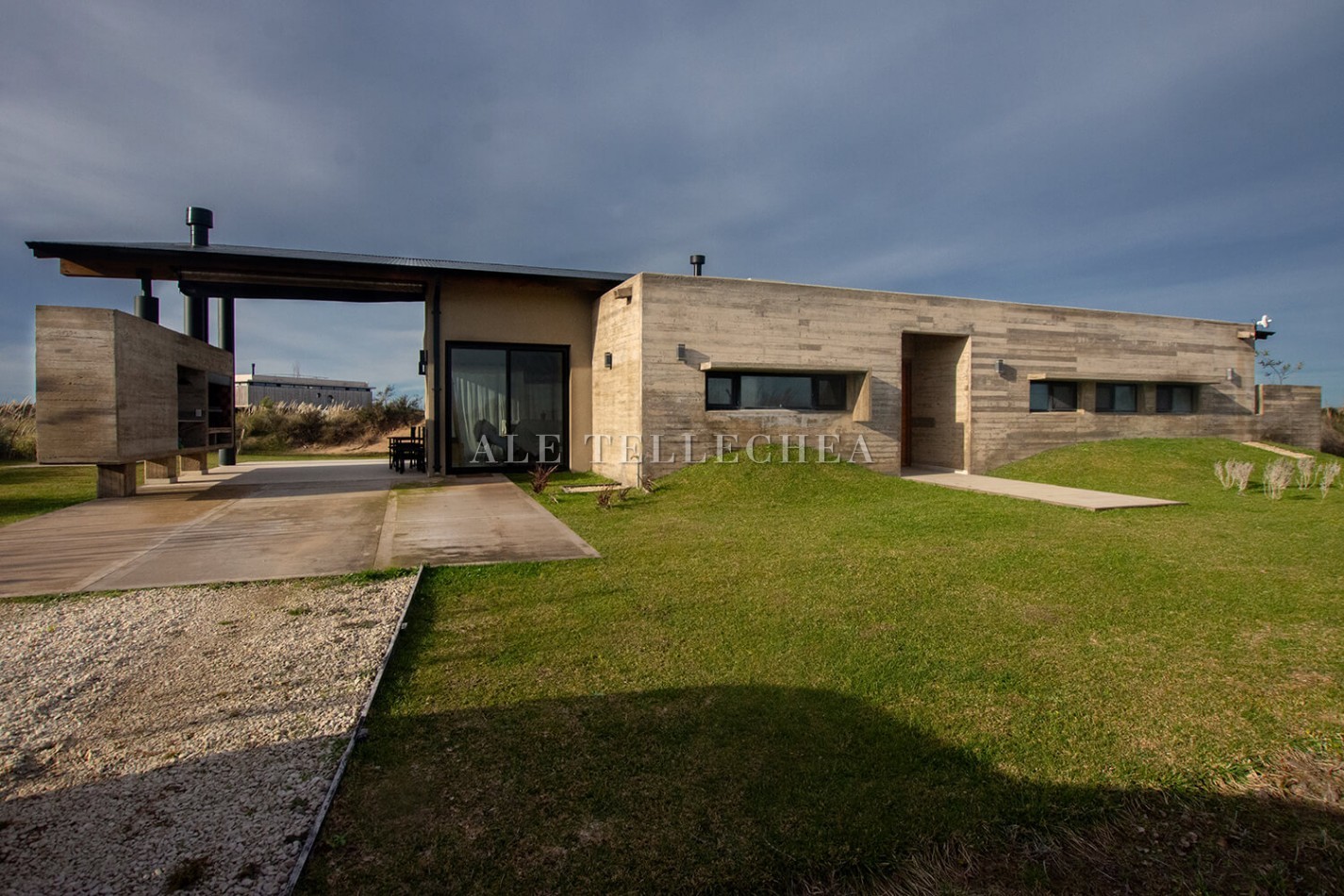 ALQUILER BARRIO CERRADO- CASA LA FRANCA