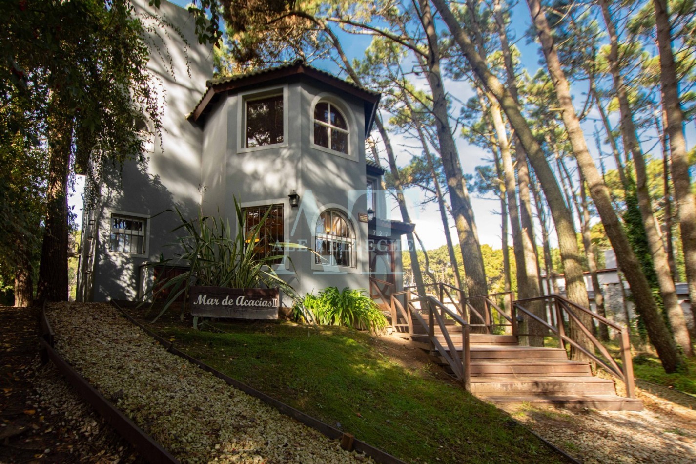 Casa en venta en Mar de las Pampas, a 300 mts del mar