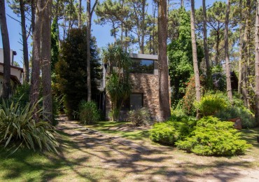 ALQUILER- CASA EN MAR DE LAS PAMPAS